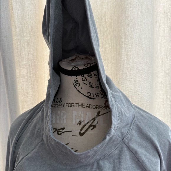 Asics Women's Charcoal Long Sleeve Hoodie - Picture 4 of 9